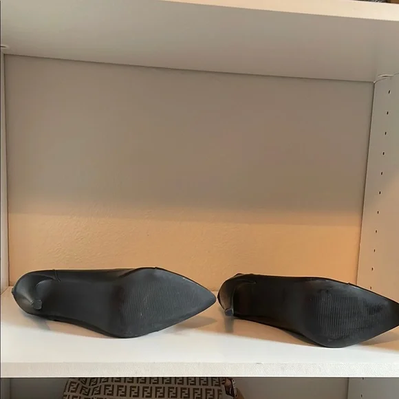 Elegant Black Lace-Up Ankle Boots - Picture 3 of 4